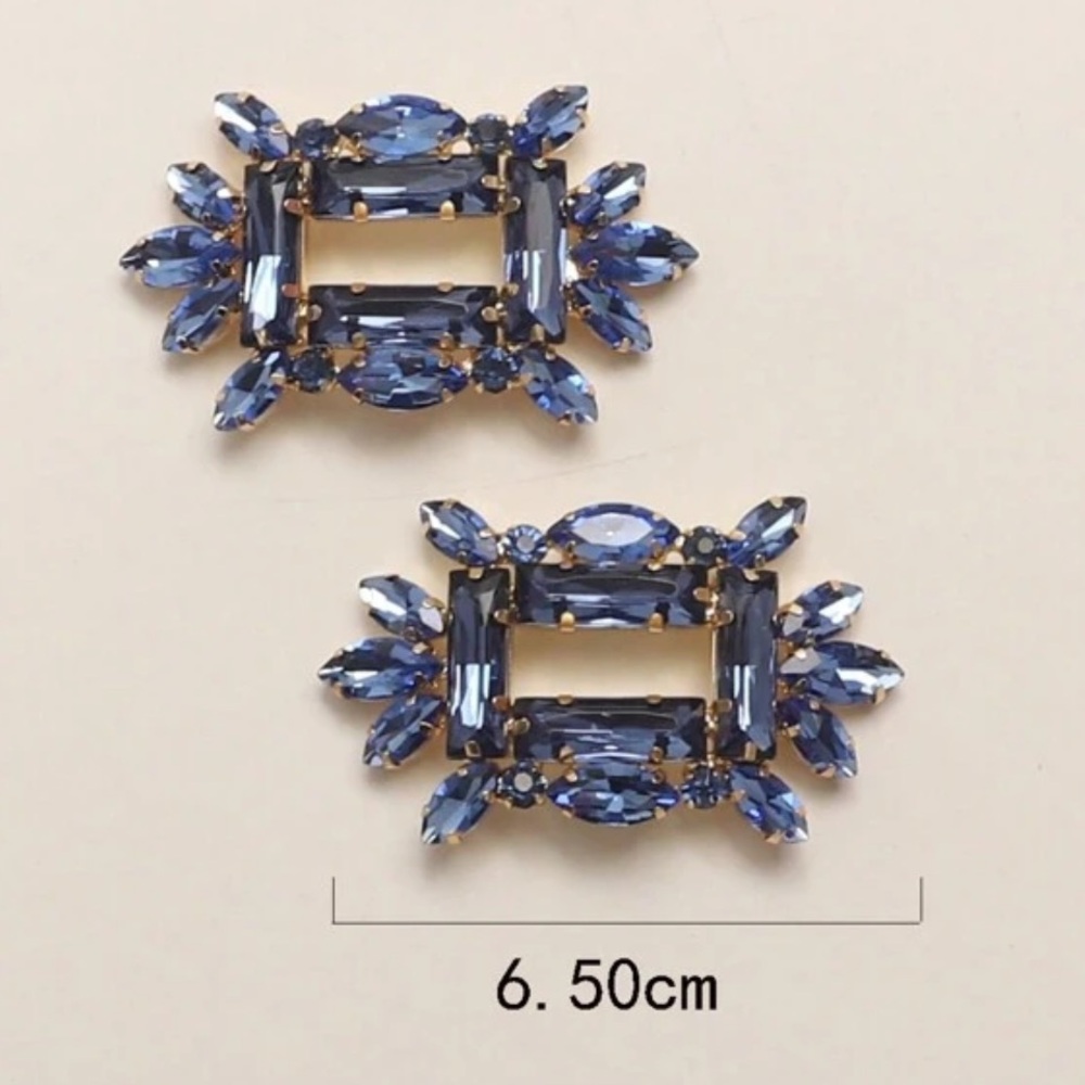 🪩 Embellished Shoe Clips 🪩 - Picture 2 of 5